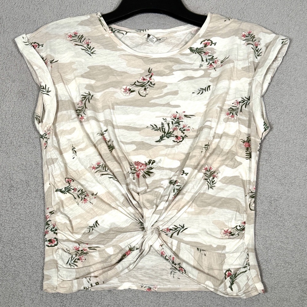 Lucky Brand Floral Camo Twist Front Top Tee Size Small Casual Festival Boho Chic